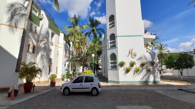 Apartamento Con Piscina, Playa A 2 Calles. * Santa Marta (Magdalena)
