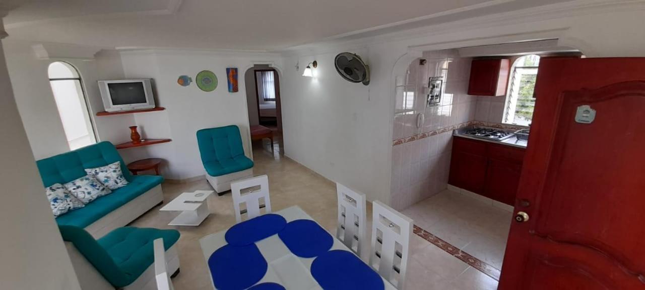 Apartamento Con Piscina, Playa A 2 Calles. * Santa Marta (Magdalena)